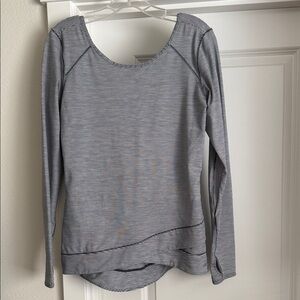 Athletic Gray Long Sleeve Women's Top